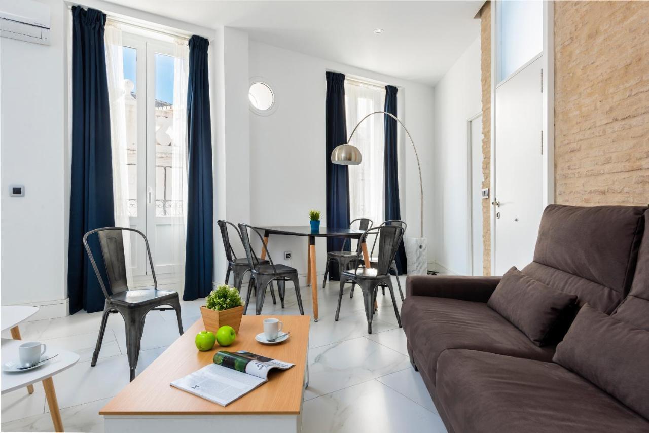 Alohamundi Adriano Apartamento Sevilha Exterior foto
