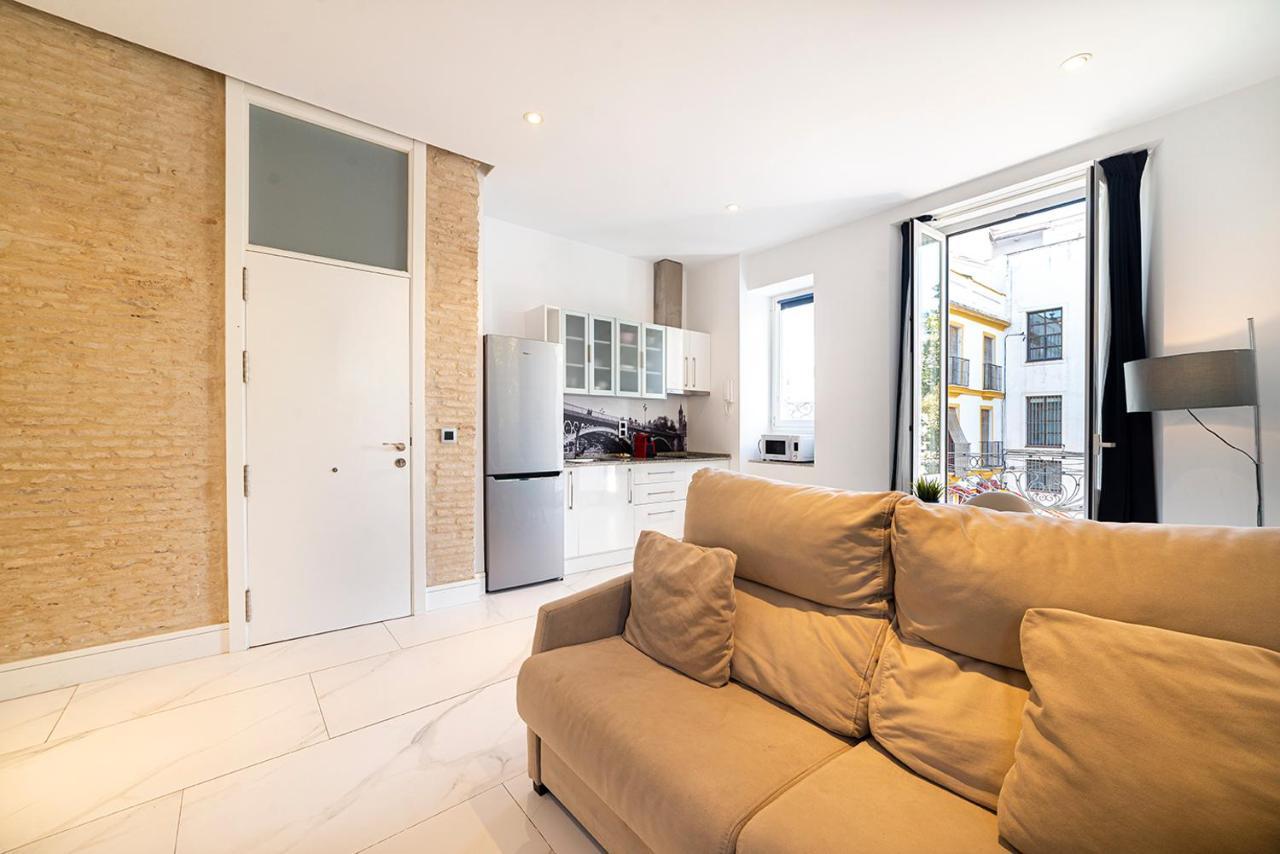 Alohamundi Adriano Apartamento Sevilha Exterior foto